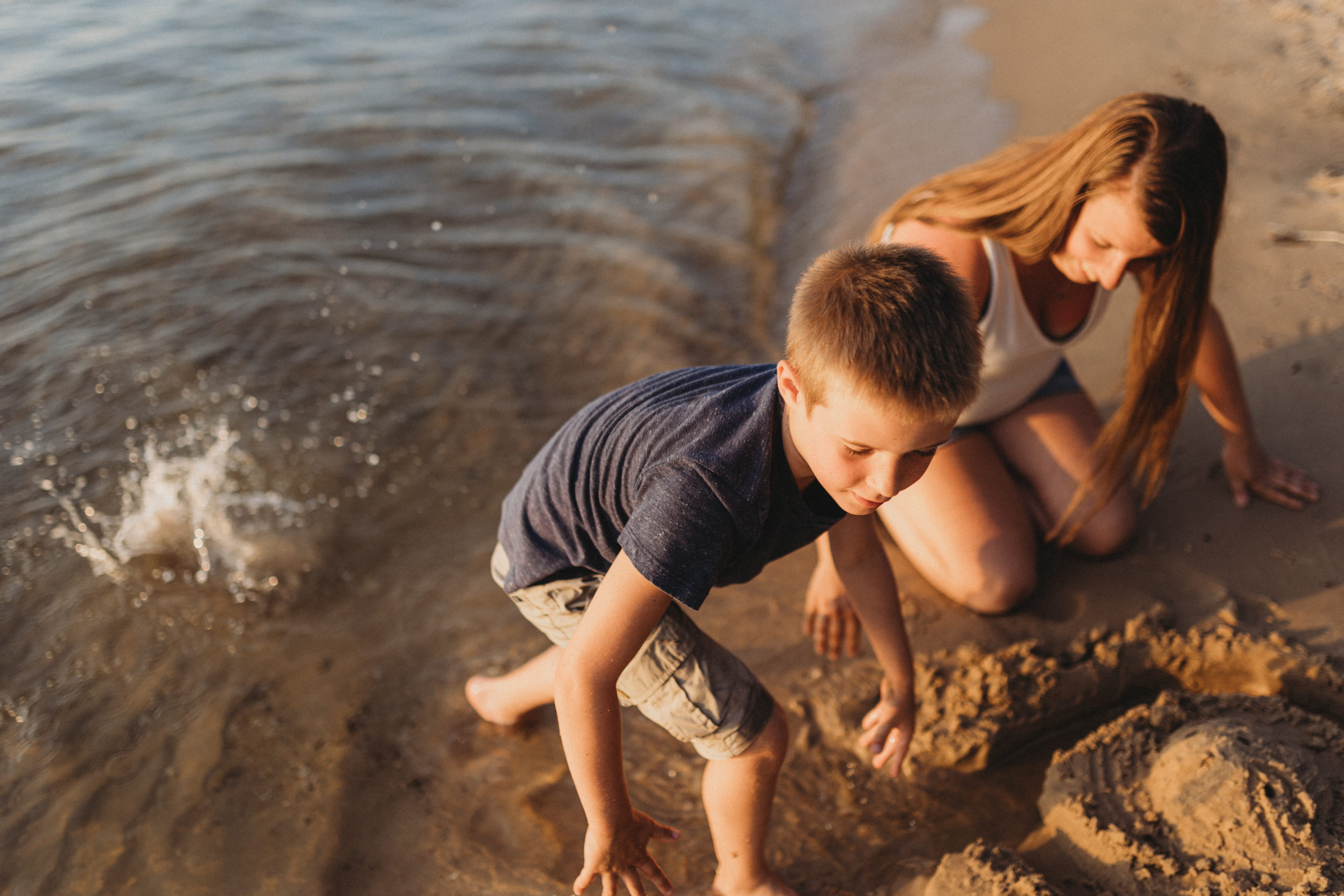 mother son beach session otsego lake state park gaylord michigan photographer